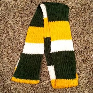 💚💛hand knit infinity scarf